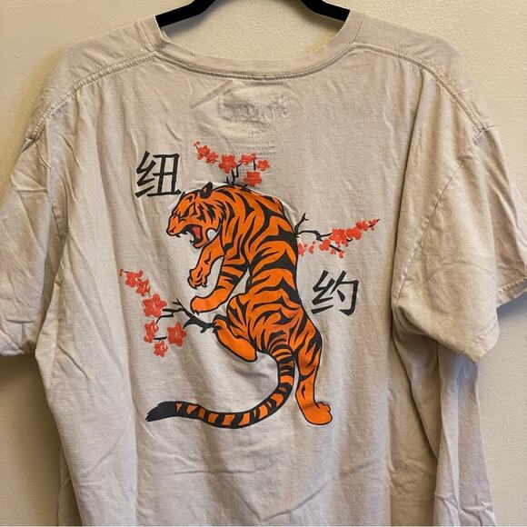 Bowery Supply Co. XXL Chinese Tiger short sleeve t-shirt casual - Picture 2 of 7